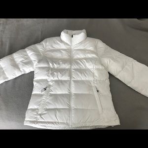 North Face White Puffer Jacket Size Medium